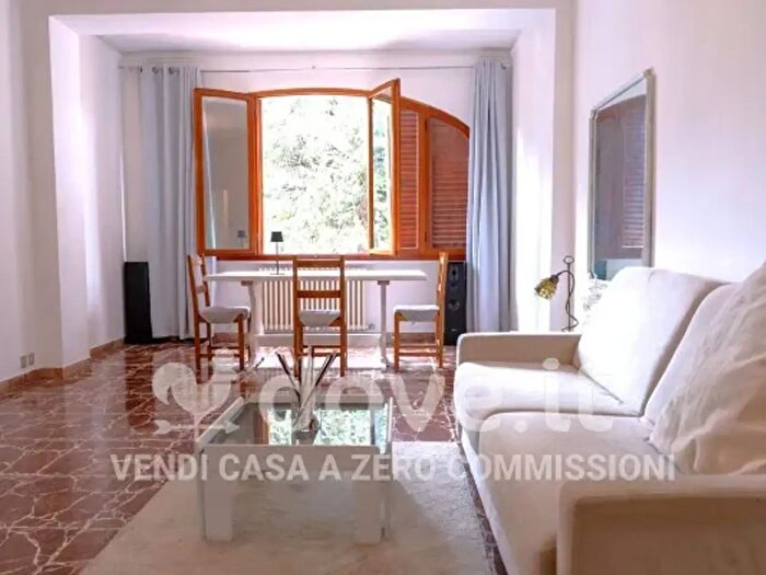 Appartamento con 6 locali in vendita in Viale della Stazione, Capolona