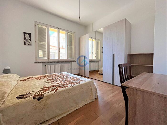 Appartamento quadrilocale in affitto in Via Nicea, Catanzaro Lido, Catanzaro