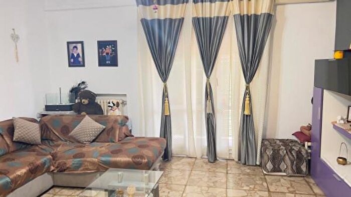 Appartamento con 5 locali in vendita in Carpi