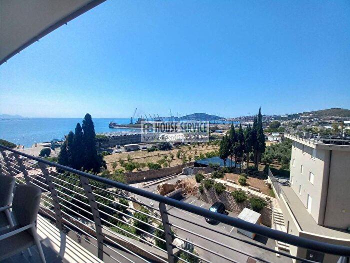 Appartamento trilocale in affitto in Gaeta