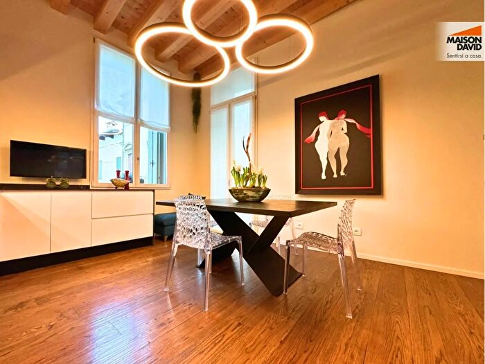 Casa con 5 locali in vendita in Contrà Muscheria, Vicenza