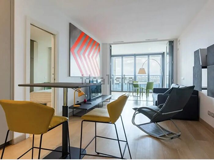 Appartamento bilocale in vendita in Viale Giorgio Ribotta, Roma