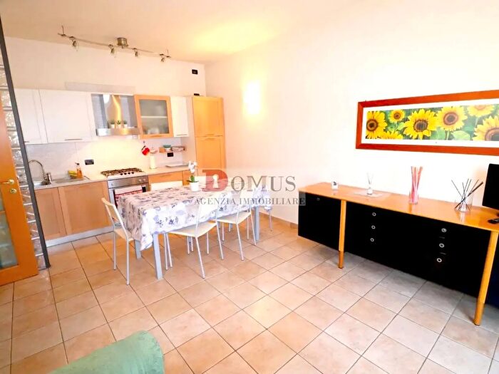 Appartamento bilocale in affitto in Via Borgo Cavour, Bardolino