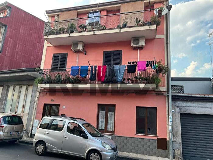 Casa con 5 locali in vendita in Via San Giuseppe, Belpasso