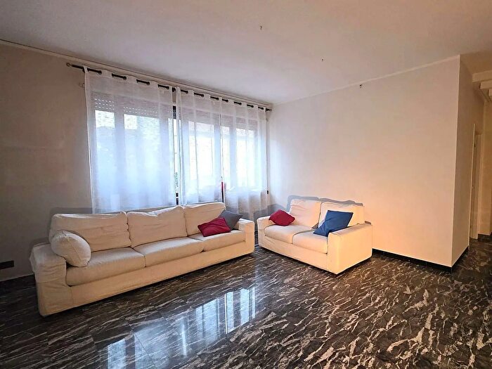 Appartamento con 5 locali in vendita in Verona