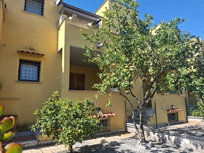 Casa con 5 locali in vendita in Via degli Olmi, Anzio