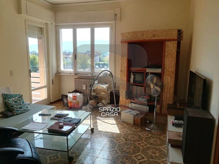 Appartamento con 5 locali in affitto in Viale Gaetano Luporini Traversa II, SantAnna, Lucca