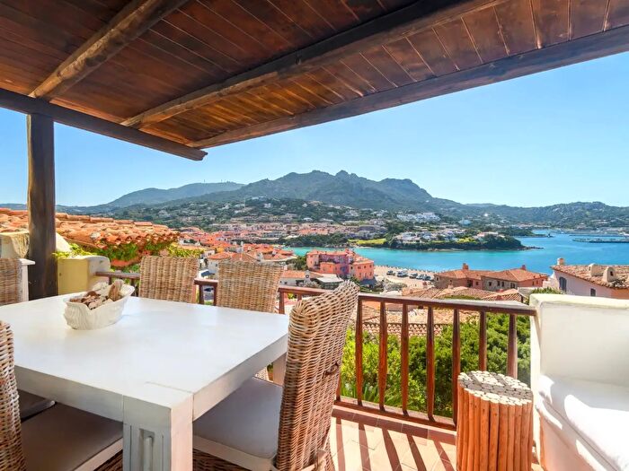Appartamento quadrilocale in vendita in Porto Cervo Residenza Porto, Arzachena