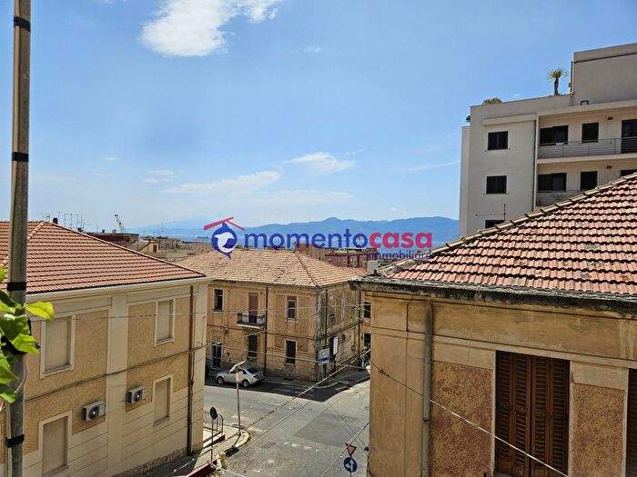 Appartamento bilocale in vendita in Via Bligny, Reggio Calabria
