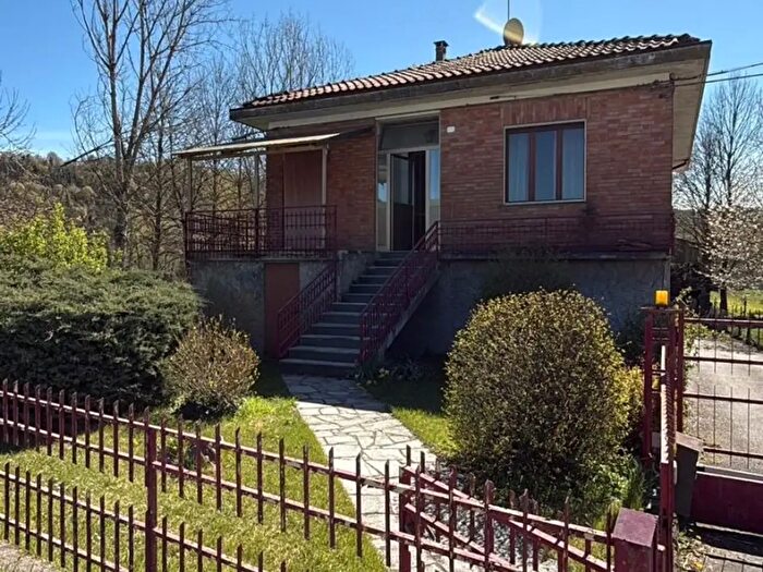 Casa quadrilocale in vendita in Via Torino, Murisengo Monferrato