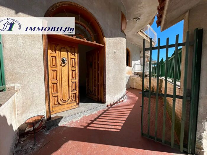 Appartamento con 6 locali in affitto in Viale Europa, Villabate