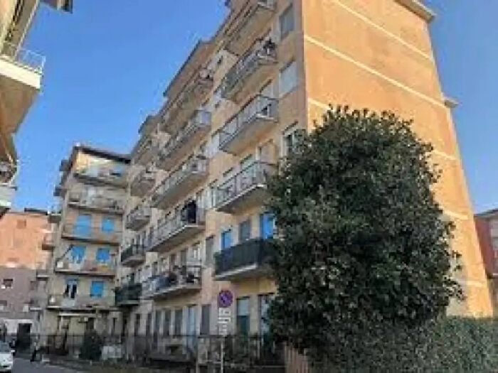 Appartamento trilocale in vendita in Corso Enrico Fermi, Vigevano