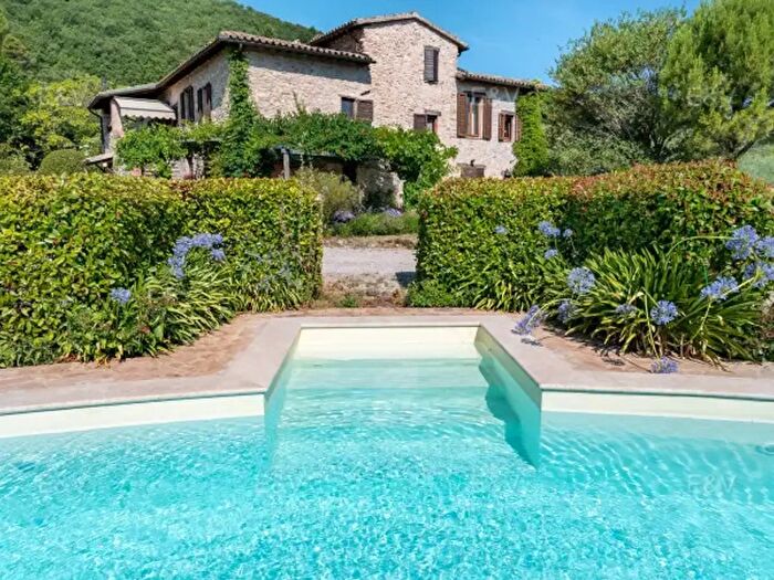 Casa con 6 locali in vendita in Morcicchia, Giano Dell'Umbria