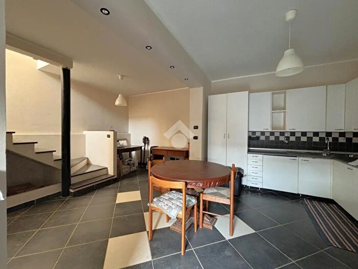 Casa con 5 locali in vendita in Via Papa Giovanni XXIII, Mercenasco