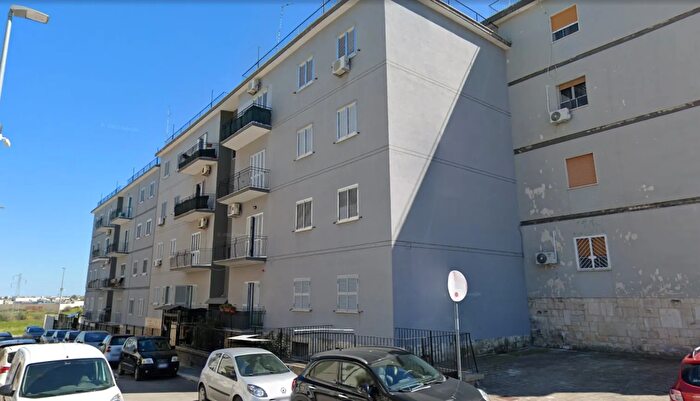 Appartamento quadrilocale in vendita in Via Campania, Bari