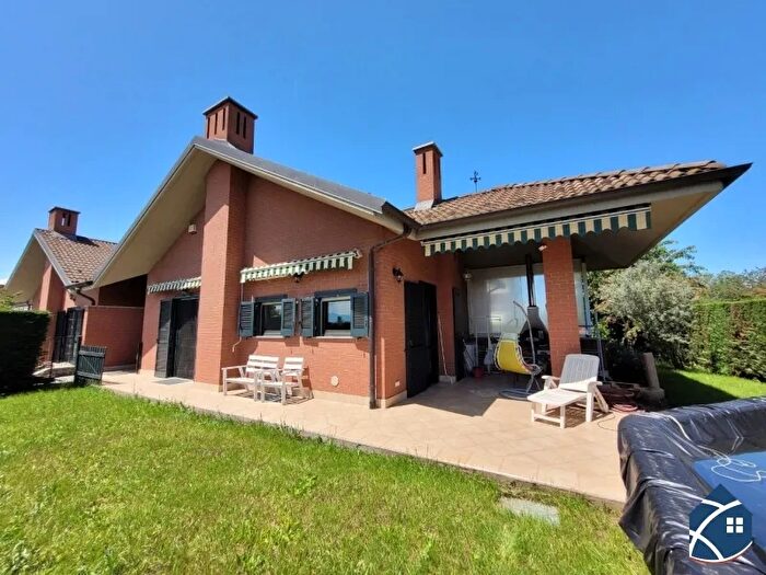 Casa con 5 locali in vendita in Volvera