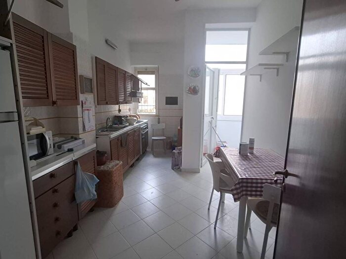 Appartamento trilocale in affitto in Viale Strasburgo, Strasburgo Belgio, Palermo