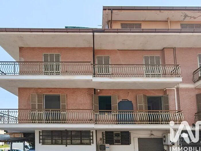 Appartamento trilocale in vendita in Quartiere Capparuccia, Ponzano Di Fermo