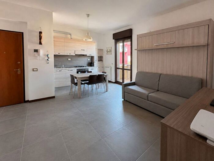 Appartamento monolocale in affitto in Via Enrico Tazzoli, San Fruttuoso, Monza