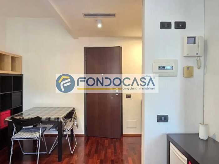Appartamento monolocale in affitto in Via Garofalo, Milano