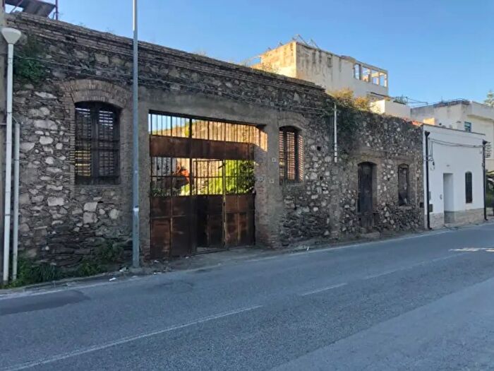 Casa con 5 locali in vendita in Viale Antonio Gramsci, Milazzo