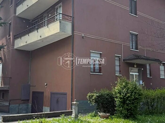 Appartamento trilocale in vendita in Via Emilia Pavese, Castel San Giovanni