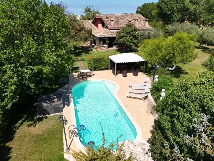 Casa con 5 locali in vendita in Via CuccuranoFano, Fano