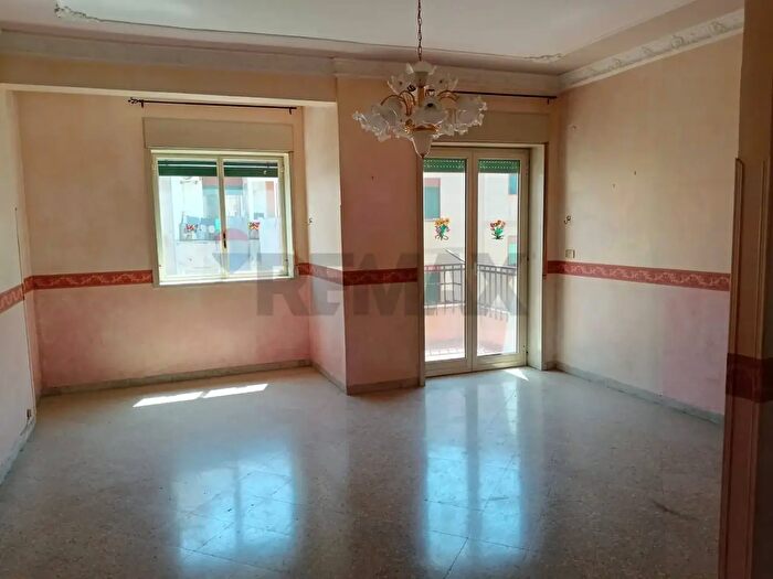 Appartamento con 6 locali in vendita in Via SantAnna, Carini