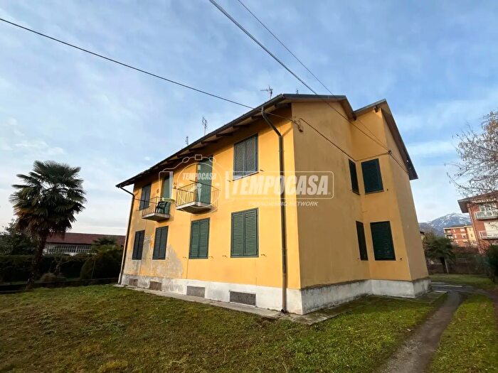 Appartamento quadrilocale in vendita in Via Barbania, Rivara