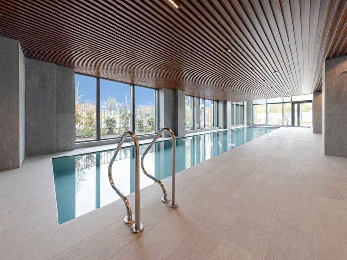 Appartamento trilocale in affitto in Via San Cristoforo, Piazza Napoli, Milano