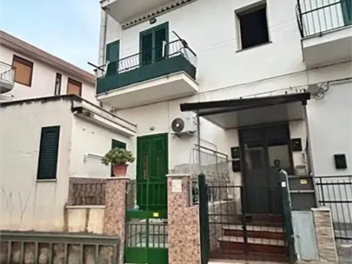 Appartamento bilocale in vendita in Via Falsomiele, Palermo