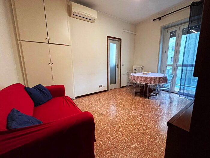 Appartamento bilocale in affitto in Milano GambaraBandenerePrimaticcio Via Caterina da Forlì, Milano