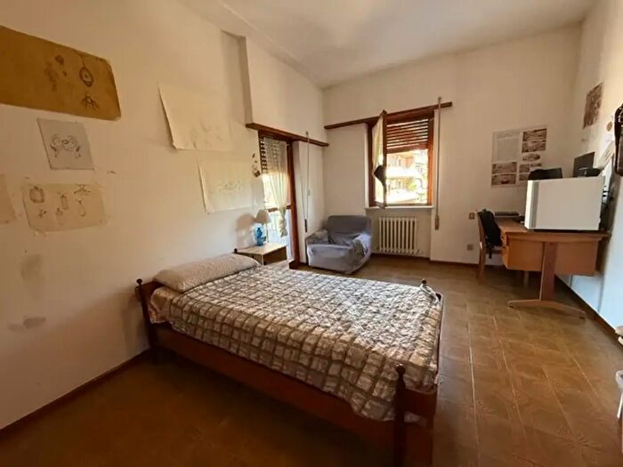 Appartamento trilocale in affitto in Via Laura, Perugia