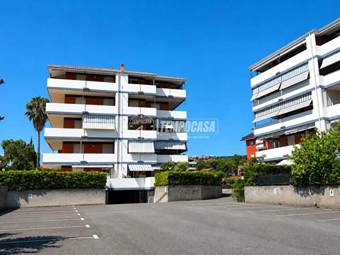 Appartamento monolocale in vendita in Via Piana del Merula, Andora