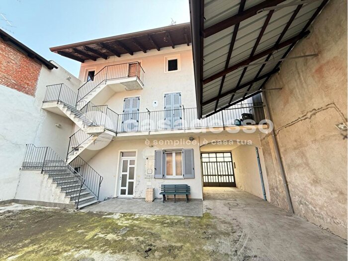 Casa con 5 locali in vendita in Via Matteotti, Borgo DAle