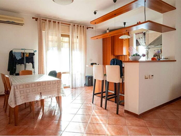 Appartamento quadrilocale in affitto in via costa, Mestre, Venezia