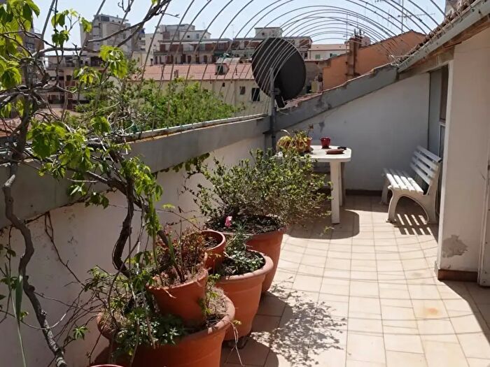 Appartamento con 6 locali in vendita in Follonica