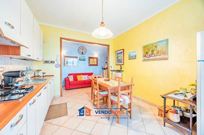 Case in Vendita e in Affitto - 2