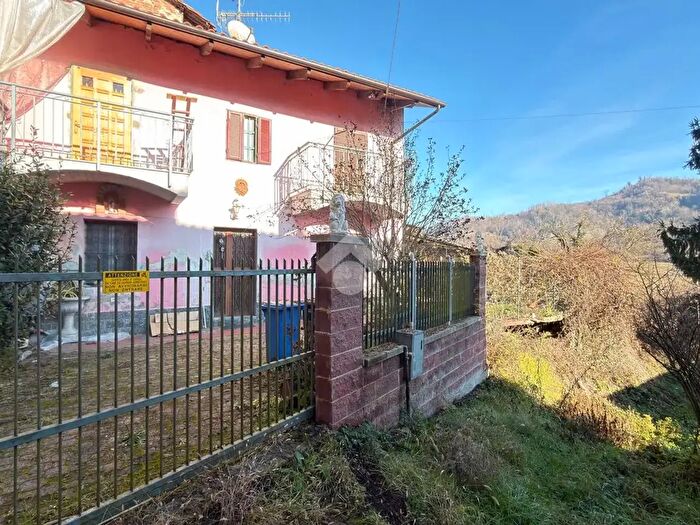 Casa quadrilocale in vendita in Via Località, Verrua Savoia