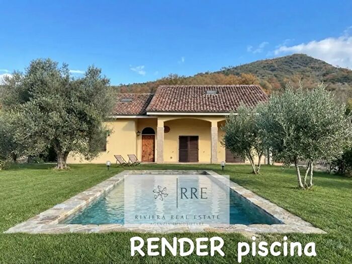 Casa con 12 locali in vendita in Borgata Chiappa, Garlenda