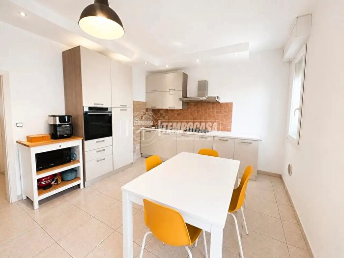 Appartamento trilocale in vendita in Bologna