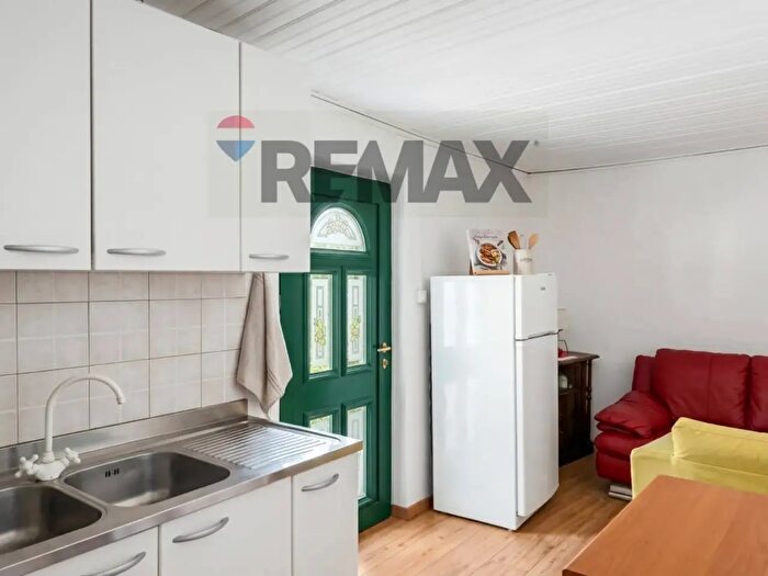 Casa con 5 locali in vendita in Via Antonio Fogazzaro, Caltrano