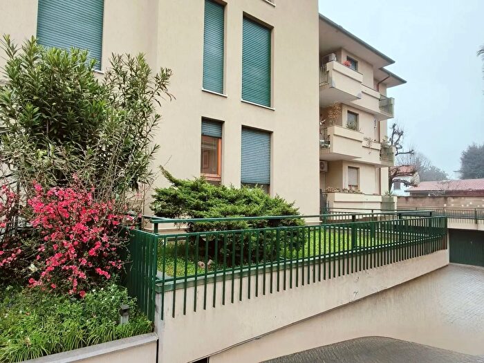 Appartamento quadrilocale in vendita in Via Giuseppe Verdi, Concorezzo