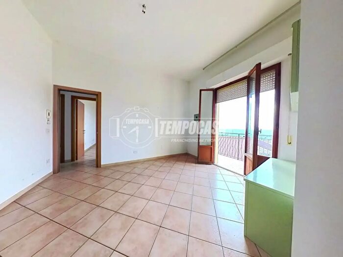 Appartamento trilocale in vendita in Via Giacomo Matteotti, Monte Urano