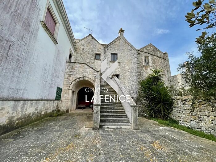 Casa con 14 locali in vendita in Cda Monte Ilario, Martina Franca