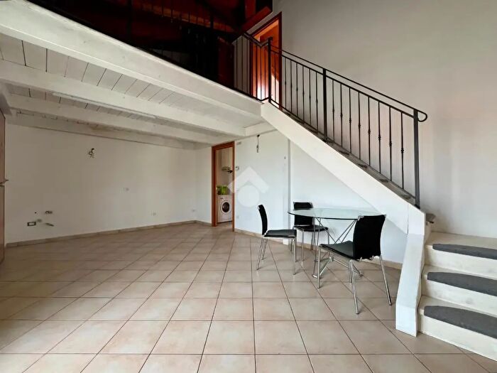 Appartamento trilocale in vendita in Piazza Grazia Deledda, Ravenna