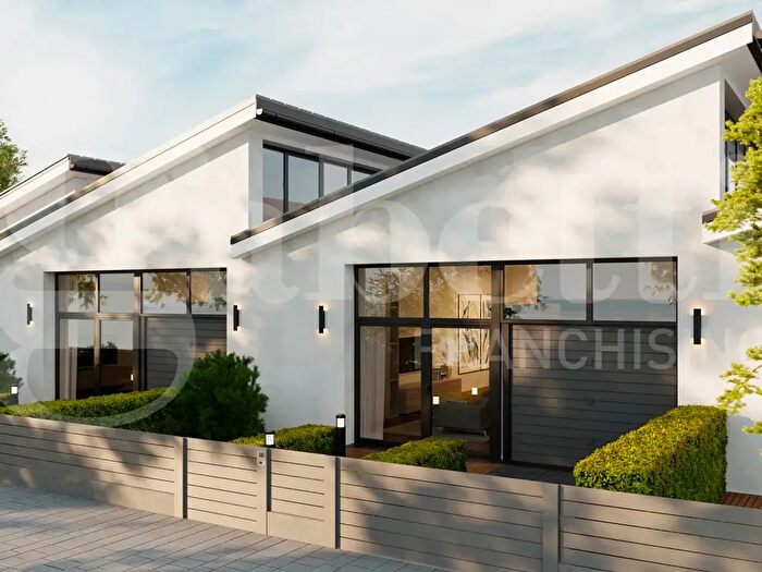 Casa con 5 locali in vendita in Via Cartiera, Sasso Marconi