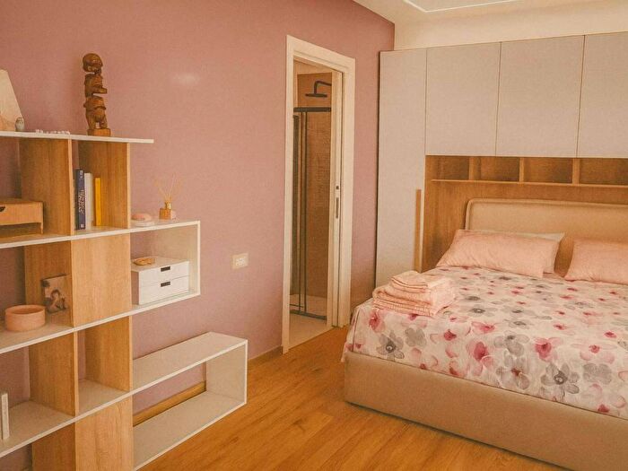 Appartamento monolocale in affitto in Viale Giuseppe Raffaele Pastore, Arbostella Arechi, Salerno