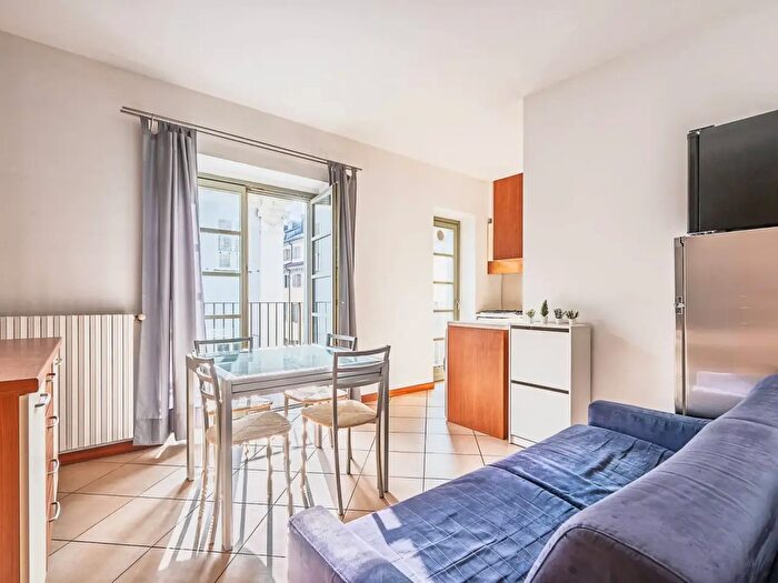 Appartamento bilocale in affitto in Via San Francesco da Paola, Torino