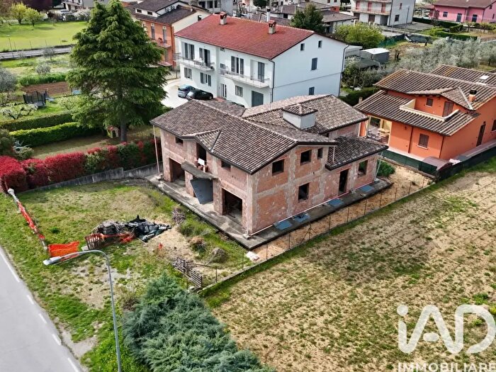Casa con 5 locali in vendita in Strada Tiberina Nord, Perugia